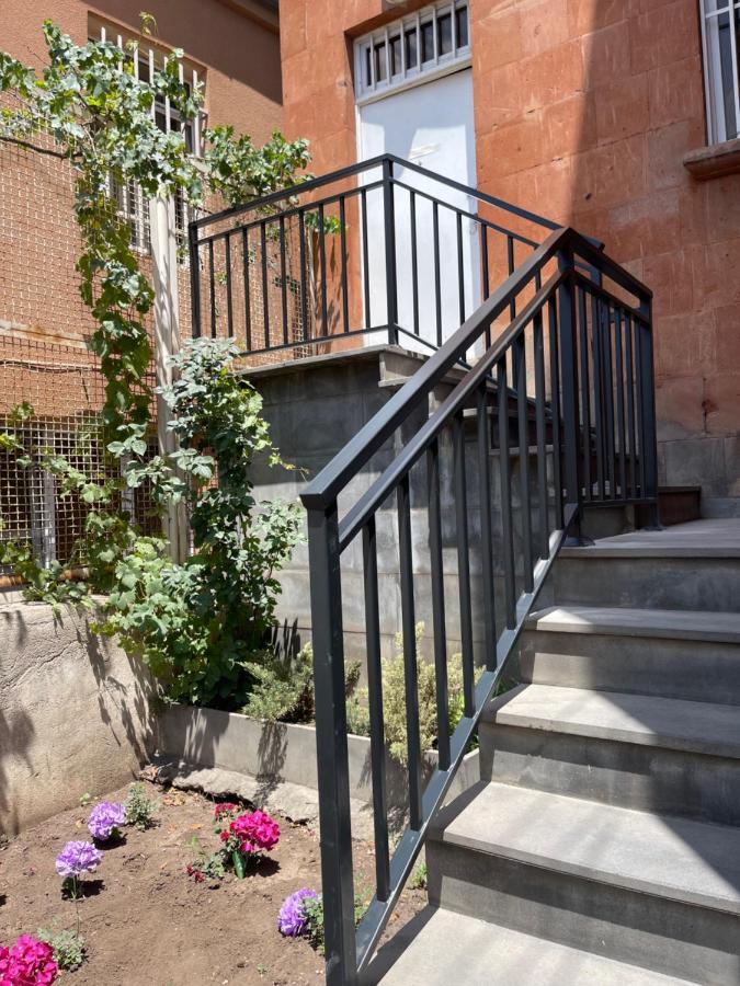 Silver Hostel 2 Erywań Zewnętrze zdjęcie